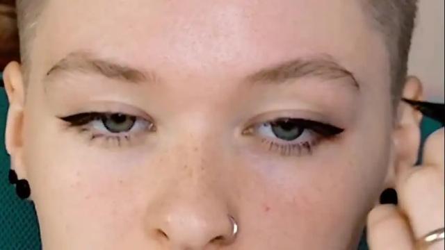 Image 11 of chillsnail Stream on Chaturbate on 3 days ago