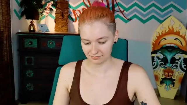 Image 2 of chillsnail Stream on Chaturbate on 3 days ago