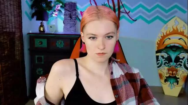 Image 7 of chillsnail Stream on Chaturbate on 2 days ago