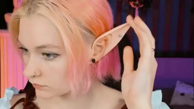 Image 4 of chillsnail Stream on Chaturbate on 7 months ago