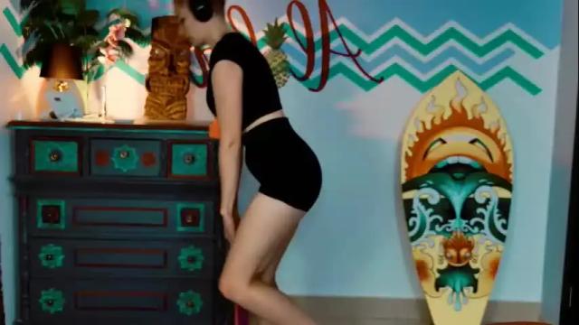 Image 2 of chillsnail Stream on Chaturbate on 6 months ago
