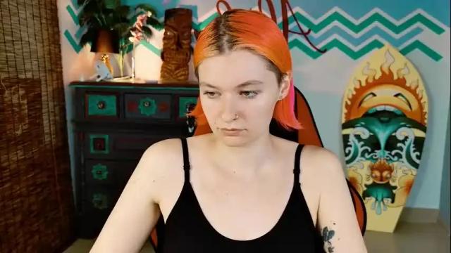 Image 2 of chillsnail Stream on Chaturbate on 6 months ago