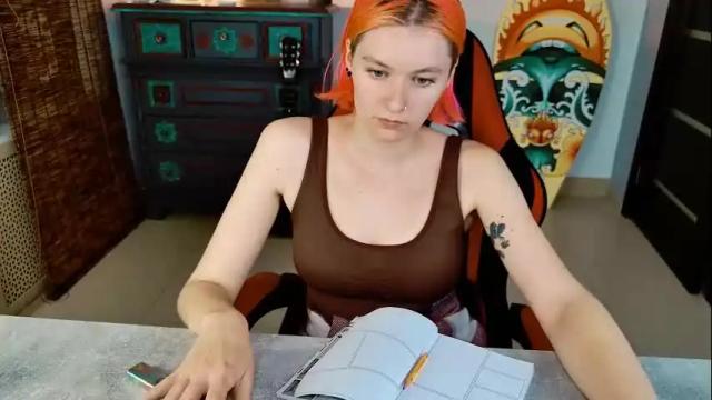 Image 8 of chillsnail Stream on Chaturbate on 6 months ago