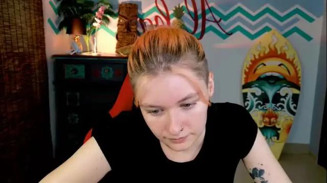 Image 10 of chillsnail Stream on Chaturbate on 5 months ago