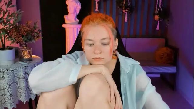 Image 4 of chillsnail Stream on Chaturbate on 5 months ago