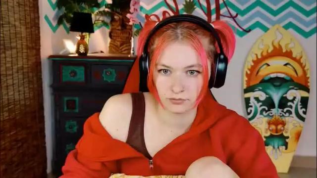 Image 3 of chillsnail Stream on Chaturbate on 5 months ago