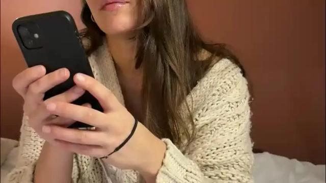 Image 2 of chillwithcamii Stream on Chaturbate on 10 days ago