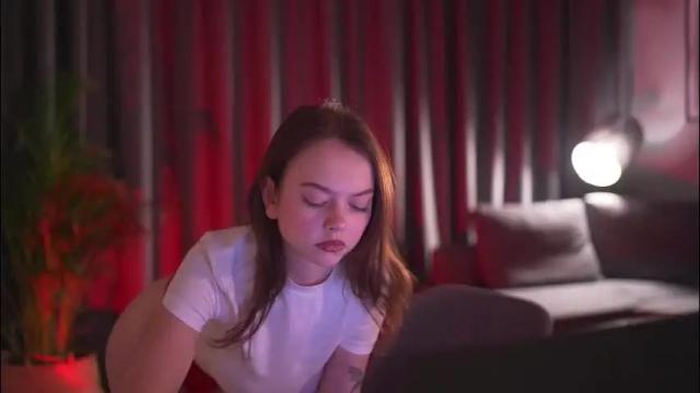 Image 6 of chillwithstacy Stream on Chaturbate on 2 months ago