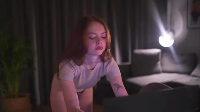 Image 8 of chillwithstacy Stream on Chaturbate on 1 month ago
