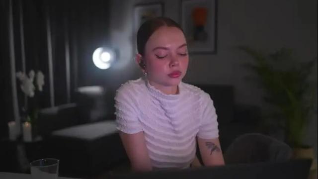 Image 3 of chillwithstacy Stream on Chaturbate on 11 days ago