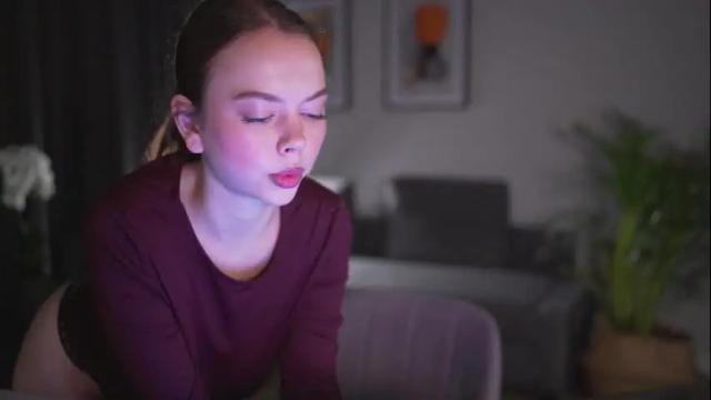 Image 2 of chillwithstacy Stream on Chaturbate on 1 month ago