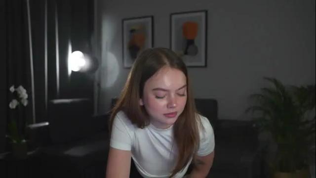 Image 10 of chillwithstacy Stream on Chaturbate on 24 days ago