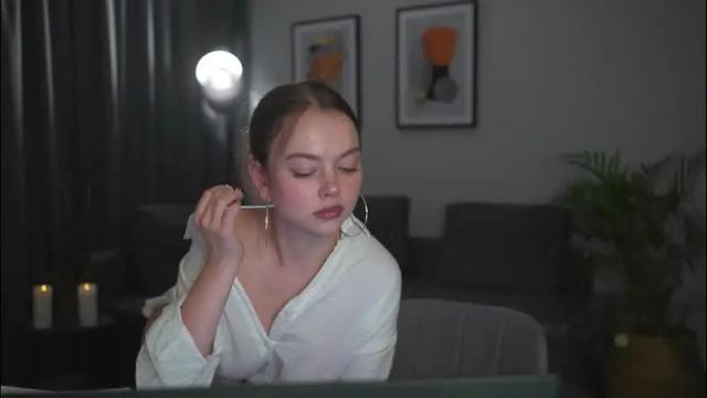 Image 8 of chillwithstacy Stream on Chaturbate on 5 days ago