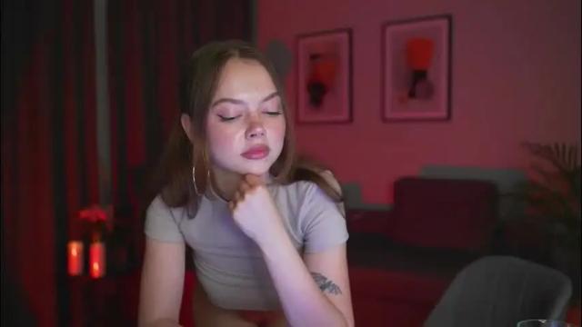 Image 4 of chillwithstacy Stream on Chaturbate on 2 months ago