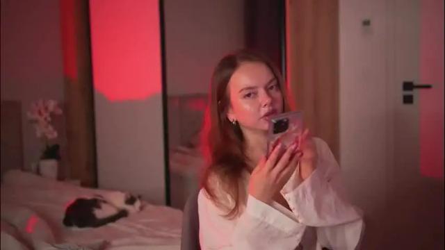Image 8 of chillwithstacy Stream on Chaturbate on 1 month ago