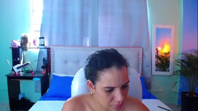 Image 8 of chiqui_milk_ Stream on Chaturbate on 6 months ago