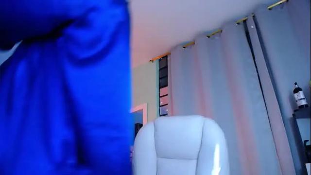 Image 11 of chiqui_milk_ Stream on Chaturbate on 5 months ago