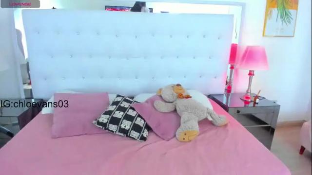 Thumbnail 1, chloe__evans_'s Stream at Chaturbate, 1 month ago