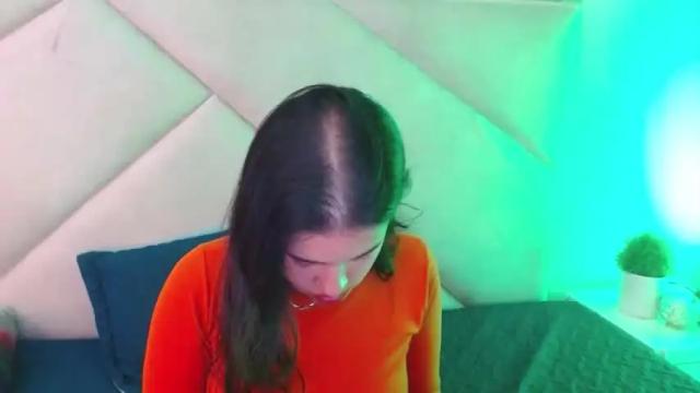 Image 3 of chloe_angel_ Stream on Chaturbate on 14 months ago