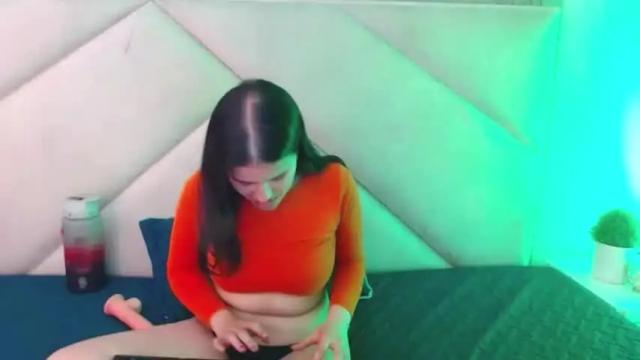 Image 6 of chloe_angel_ Stream on Chaturbate on 14 months ago