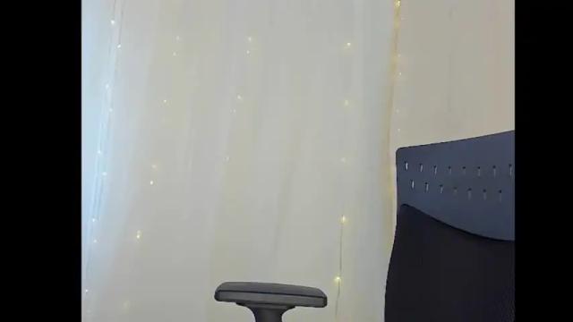 Thumbnail 3, chloe_anniston's Stream at Chaturbate, 15 months ago