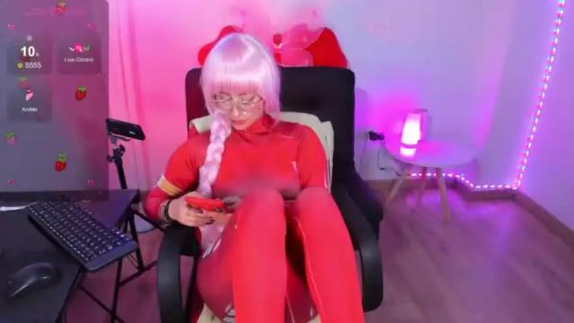 Image 12 of chloe_blue73 Stream on Chaturbate on 16 months ago