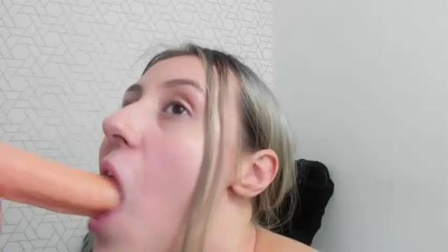 Thumbnail 3, chloe_blue_'s Stream at Chaturbate, 27 months ago