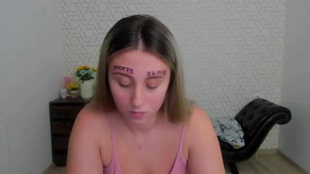 Thumbnail 1, chloe_blue_'s Stream at Chaturbate, 26 months ago