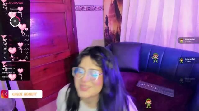 Image 12 of chloe_bonnet Stream on Chaturbate on 15 months ago
