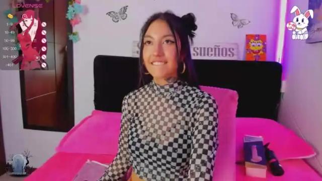 Image 10 of chloe_creammy2 Stream on Chaturbate on 14 months ago