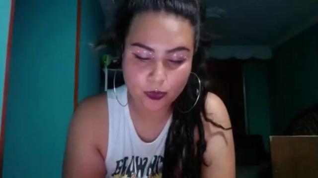 Image 2 of chloe_dance24 Stream on Chaturbate on 20 months ago