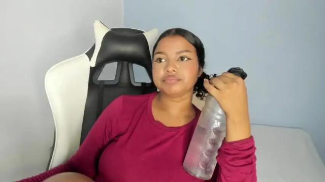 Thumbnail 1, chloe_evans21's Stream at Chaturbate, 14 months ago