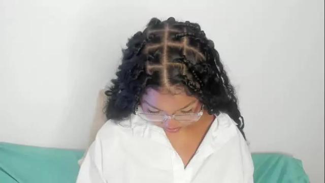 Image 11 of chloe_evans21 Stream on Chaturbate on 5 months ago