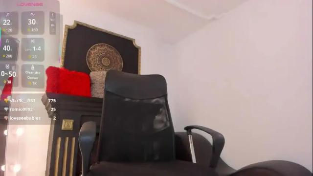 Image 11 of chloe_evanx_ Stream on Chaturbate on 1 month ago