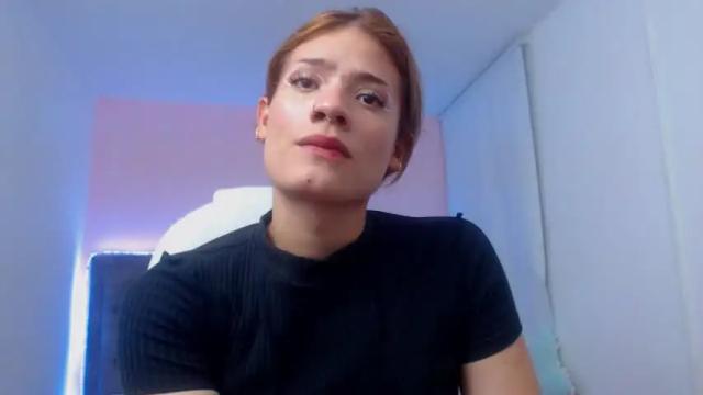 Image 10 of chloe_goddes Stream on Chaturbate on 19 months ago
