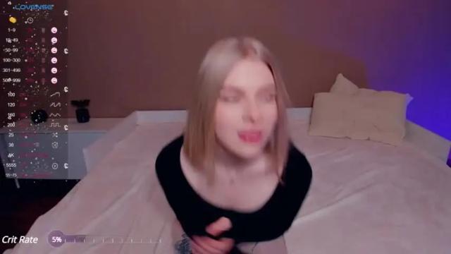Image 12 of chloe_groovy Stream on Chaturbate on 17 months ago