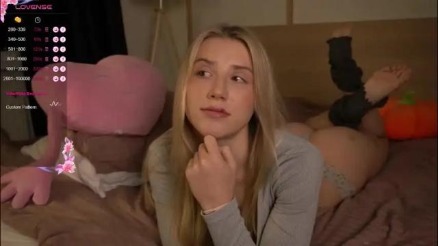 Thumbnail 1, chloe_guidry's Stream at Chaturbate, 1 month ago