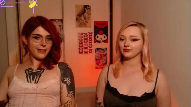 Image 4 of chloe_levine Stream on Chaturbate on 27 days ago