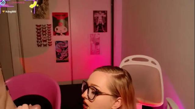 Image 11 of chloe_levine Stream on Chaturbate on 12 days ago