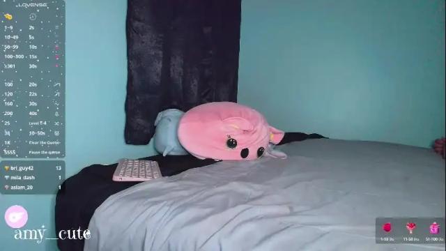 Image 2 of chloe_maia1 Stream on Chaturbate on 23 days ago