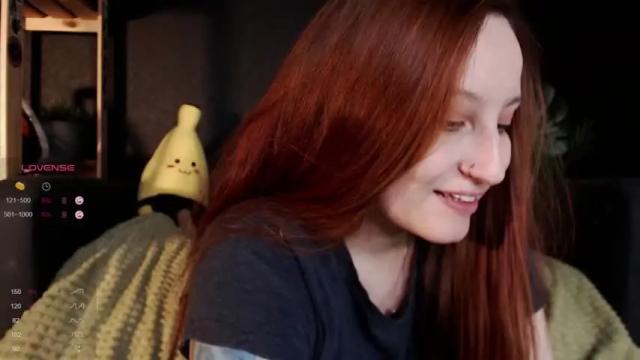 Image 2 of chloe_maver Stream on Chaturbate on 23 months ago