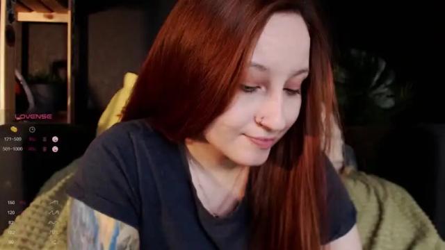 Image 4 of chloe_maver Stream on Chaturbate on 23 months ago