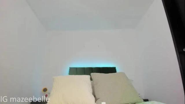 Image 2 of chloe_mazee Stream on Chaturbate on 1 month ago