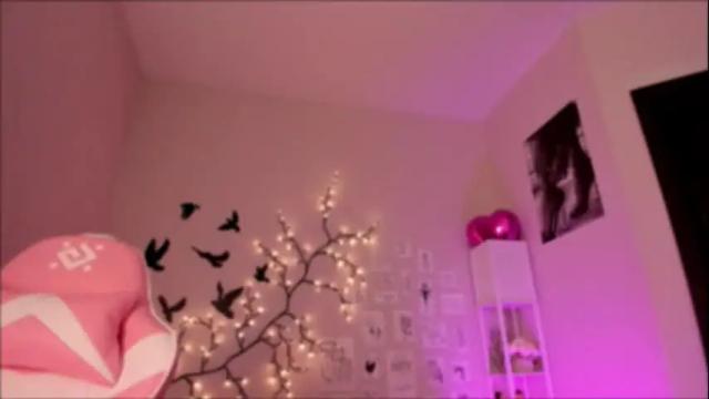 Image 7 of chloe_murrr Stream on Chaturbate on 1 month ago