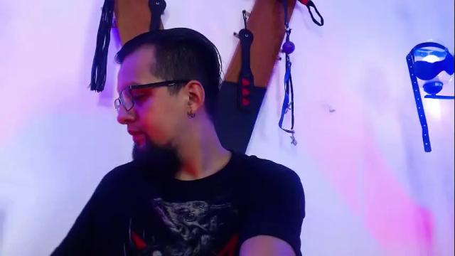 Image 2 of chloe_n_maiik Stream on Chaturbate on 1 month ago
