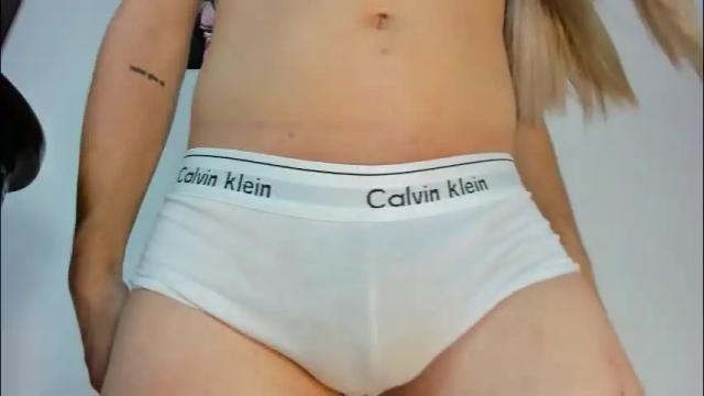 Image 2 of chloe_narcise Stream on Chaturbate on 2 months ago