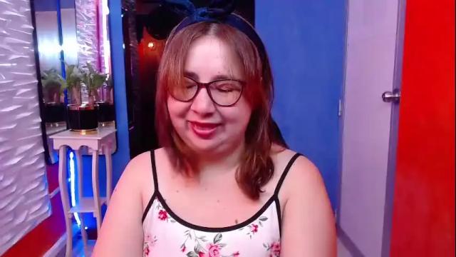 Image 4 of chloe_prg Stream on Chaturbate on 1 month ago