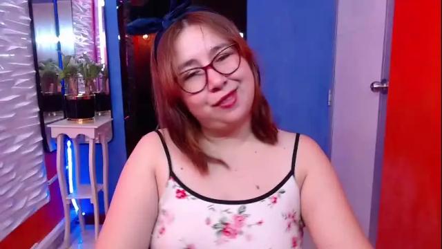 Image 8 of chloe_prg Stream on Chaturbate on 1 month ago