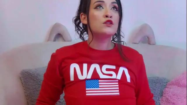 Image 3 of chloe_rem Stream on Chaturbate on 1 month ago