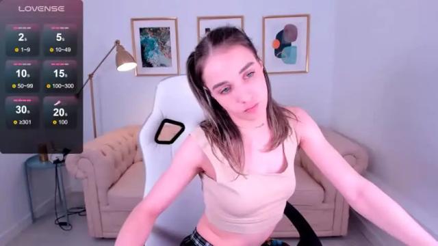 Image 6 of chloe_sinn Stream on Chaturbate on 20 months ago